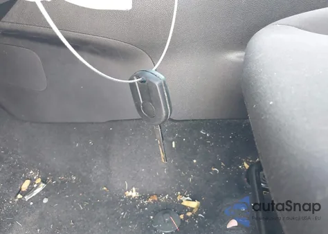 2016 Ford Focus Se z USA, uszkodzony, nr VIN 1FADP3F27GL378869